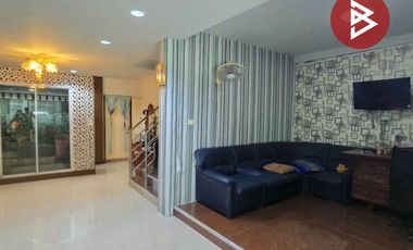 ขายทาวน์เฮ้าส์ 2 ชั้น เนื้อที่ 21 ตร.วา วัดใหม่ จันทบุรี