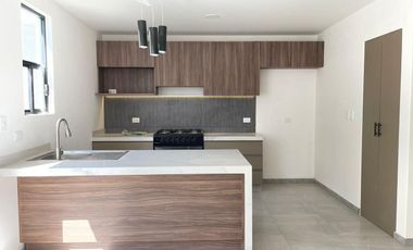 CASA EN VENTA EN XILOTZINGO