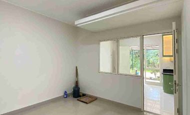 Dijual Rumah Baru 2 Lantai Free Kitchen Set dekat ke Toll BSD