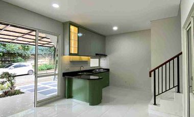 Dijual Rumah Baru 2 Lantai Free Kitchen Set dekat ke Toll BSD