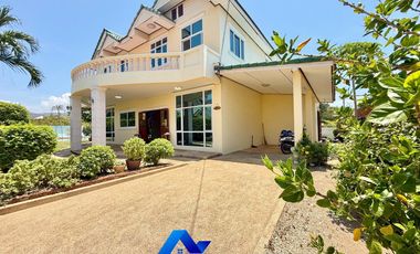 Spacious 4-Bedroom Pool Villa on Large Land – Great Value in Hua Hin For Sale