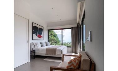 STUNNING 4-BEDROOM SEAVIEW VILLA FOR SALE