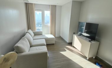 Spacious 1BR Furnished with Balcony & Parking The Connor at Greenhills For Rent San Juan