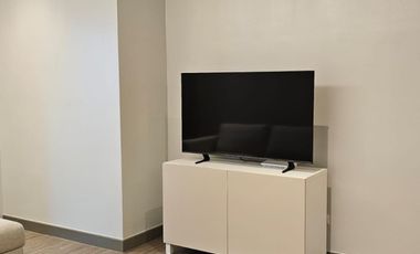 Spacious 1BR Furnished with Balcony & Parking The Connor at Greenhills For Rent San Juan