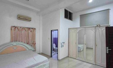 Disewakan HANYA LT. 1 - rumah pinggir Jl. Sepakat 2
