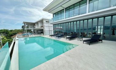 Luxurious 9-Bed Villa with Sea Views in Koh Samui