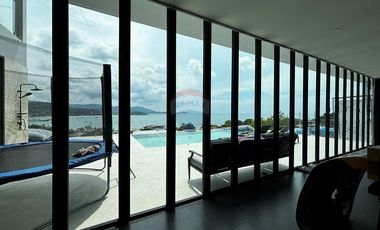 Luxurious 9-Bed Villa with Sea Views in Koh Samui