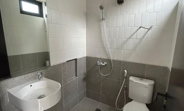 Rumah Minimalis Siap Huni di Summarecon Cluster Flora