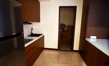 Y. DIJUAL APARTEMEN 3BR FURNISH HEGARMANAH RESIDENCE BANDUNG TOWER B PRIVATE LIFT