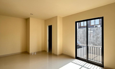 RUMAH DIJUAL MURAH KEBAYORAN BARU JAKARTA SELATAN DEKAT SCBD