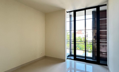RUMAH DIJUAL MURAH KEBAYORAN BARU JAKARTA SELATAN DEKAT SCBD