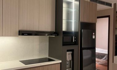 Y. DIJUAL APARTEMEN 2BR FURNISH MEWAH HERGARMANAH RESIDENCE BANDUNG TIPE ONYX