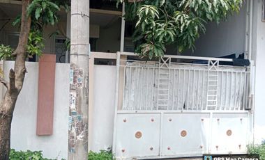DISEWAKAN RUMAH EKONOMIS DAN LENGKAP DEKAT MERR