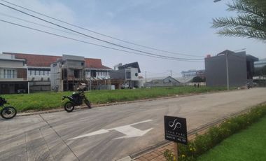 Rumah Usaha, Berlokasi Di Kawasan Profit dan Ramai, Lynn Parc Residence, Bandung