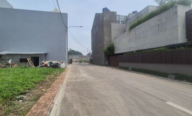 Rumah Usaha, Berlokasi Di Kawasan Profit dan Ramai, Lynn Parc Residence, Bandung