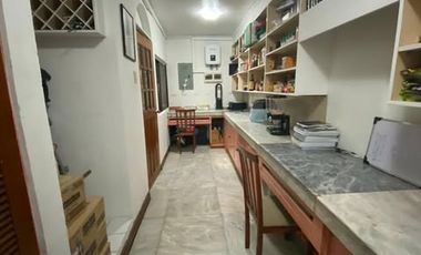 5-Bedroom Townhouse for Sale/Rent near BGC, Taguig City *Kapitolyo, Pasig City