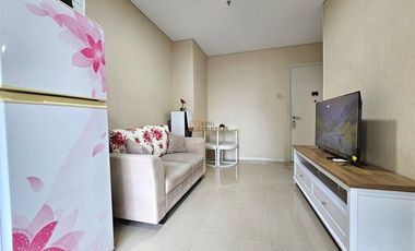 Disewakan 2BR Madison Park Garden View Modern Minimalist Cozy, Dekat Mall Taman Anggrek
