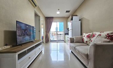 Disewakan 2BR Madison Park Garden View Modern Minimalist Cozy, Dekat Mall Taman Anggrek