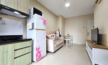 Disewakan 2BR Madison Park Garden View Modern Minimalist Cozy, Dekat Mall Taman Anggrek