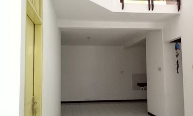 Rumah Wisma Permai STRATEGIS, SIAP HUNI, CARPORT