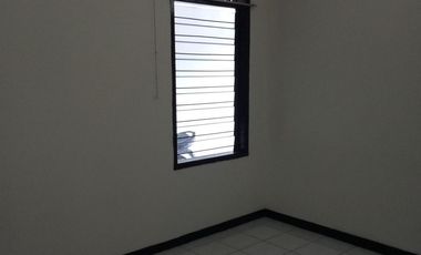 Rumah Wisma Permai STRATEGIS, SIAP HUNI, CARPORT