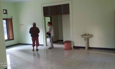 Disewakan Rumah Di Cisaranten/Arcamanik