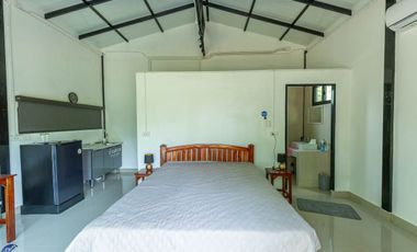 Riverside Pool Villa Farm Resort Phibun Mangsahan