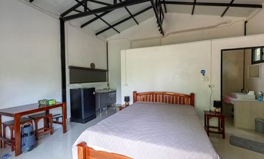 Riverside Pool Villa Farm Resort Phibun Mangsahan