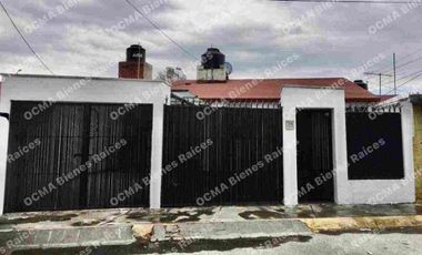 LINDA CASA SOLA EN RENTA SOBRE CALLE, IDEAL PARA CONSULTORIO, SPA, OFICINA, NO CASA-HABITACIÓN, EN COL. JIMÉNEZ GALLARDO A 5 MINUTOS DE CEBORUCO