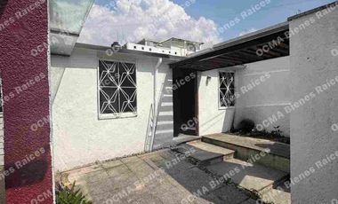 LINDA CASA SOLA EN RENTA SOBRE CALLE, IDEAL PARA CONSULTORIO, SPA, OFICINA, NO CASA-HABITACIÓN, EN COL. JIMÉNEZ GALLARDO A 5 MINUTOS DE CEBORUCO