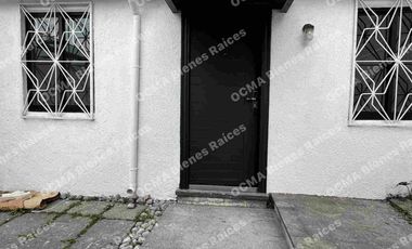 LINDA CASA SOLA EN RENTA SOBRE CALLE, IDEAL PARA CONSULTORIO, SPA, OFICINA, NO CASA-HABITACIÓN, EN COL. JIMÉNEZ GALLARDO A 5 MINUTOS DE CEBORUCO