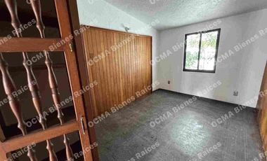 LINDA CASA SOLA EN RENTA SOBRE CALLE, IDEAL PARA CONSULTORIO, SPA, OFICINA, NO CASA-HABITACIÓN, EN COL. JIMÉNEZ GALLARDO A 5 MINUTOS DE CEBORUCO