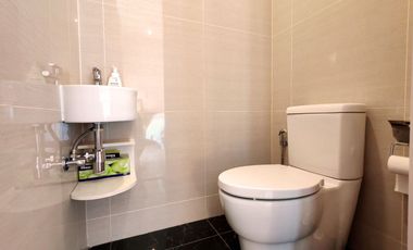 Fully Renovated 1BR at Park 24 | Killer View | Ready to Move In | Heart of Phrom Phong