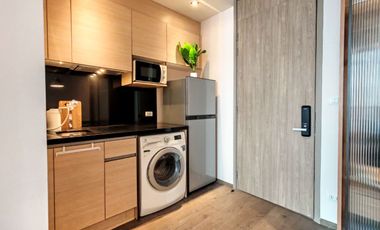 Fully Renovated 1BR at Park 24 | Killer View | Ready to Move In | Heart of Phrom Phong