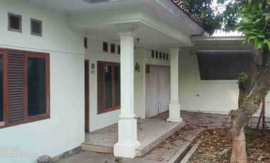 Disewakan untuk Rumah Tinggal atau kantor di arcamanik
