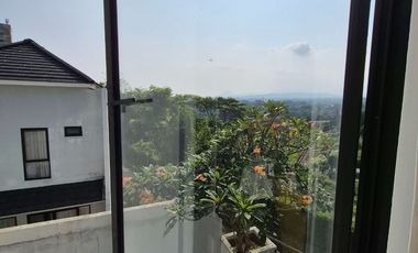 Rumah dijual Murah 2 Lantai, Furnished, Pamoyanan, dekat Stasiun Kota Bogor