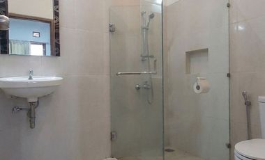 Rumah 3KT 2KMD SHM LB 180 LT 222m2 Strategis & Nyaman Utk Hunian dan Cocok Utk Usaha