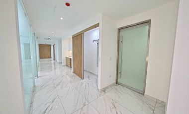 Venta De Consultorio Equipado O Oficina De Estreno De 200M2 En Surco.