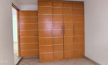 Casa en Venta iztacalco, CDMX –5 recamaras, 3 baños.