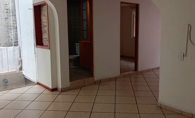 Casa en Venta iztacalco, CDMX –5 recamaras, 3 baños.