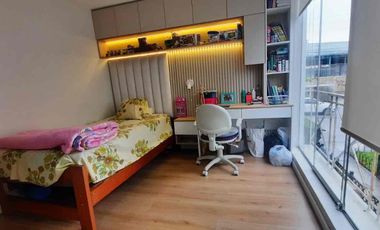 VENTA DE CASITA TIPO AMERICANA 4 PISOS EN CONSOMINIO CHORRILLOS