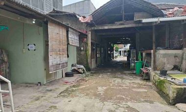 Rumah Kontrakan 22 Pintu,di jembatan besi,Tambora,jakarta barat