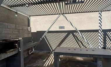 Departamento en arriendo de 2D y 2B semi amoblado!!