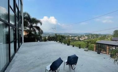 8 Bedrooms Bath House for Rent/Sale in Antipolo