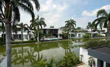 Casa al lago de alquiler en Urb. Isla del Río