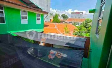 GEDUNG Cocok utk hotel/ kantor/ toko/ bank/ sekolahan/ bimbel di jln PROF Dr Sutami Bandung Utara