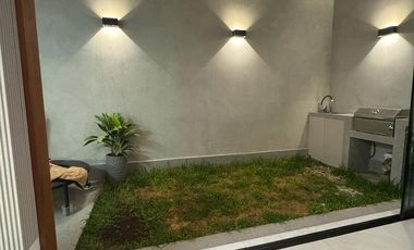 Vendo moderna casa en el Derby-Surco