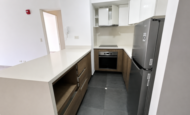 ALQUILO DPTO COCINA HORNO REFRI 01 DORM 01 BAÑO 01 COCHERA S/.2,500