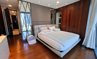 Grand Hyatt Residences, North Tower: 3BR For Rent, 170 sqm, Furnished, 2 parking, P280,000/mo.