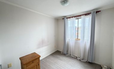 Departamento en Arriendo con Estacionamiento, Condominio Parque Sol